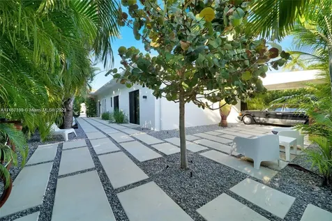 811 86th Street Miami Beach FL 33141