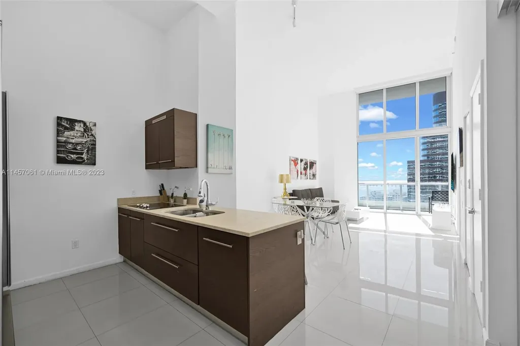 485 Brickell Avenue Miami FL 33131