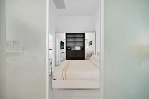 485 Brickell Avenue Miami FL 33131