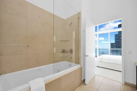 485 Brickell Avenue Miami FL 33131