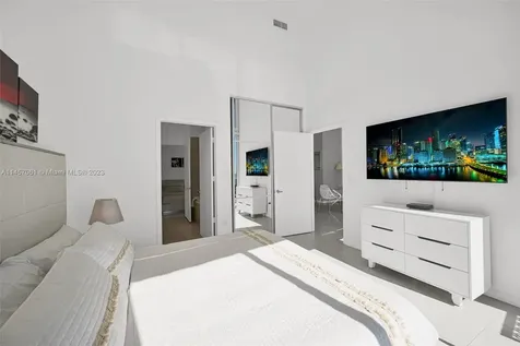 485 Brickell Avenue Miami FL 33131
