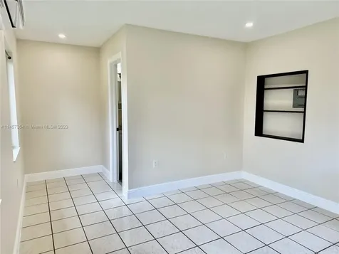 2620 SW 31st Avenue Miami FL 33133