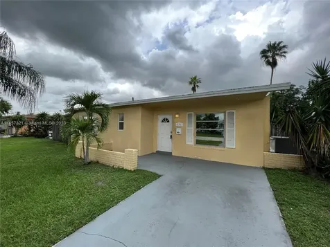 6311 SW 10th Street North Lauderdale FL 33068