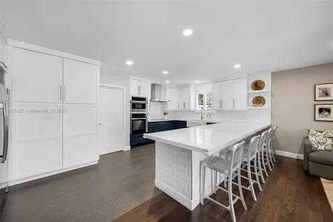 9611 SW 72nd Court Pinecrest FL 33156