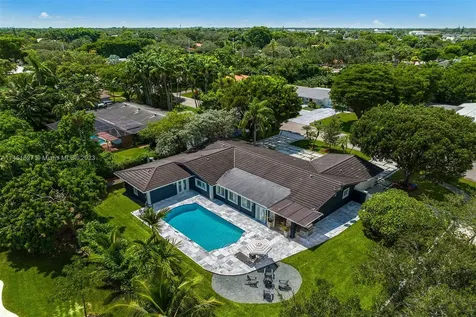 9611 SW 72nd Court Pinecrest FL 33156