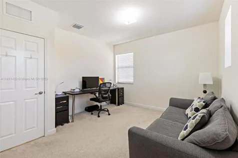 15226 SW 173rd Lane Miami FL 33187