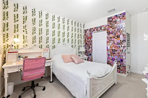 15226 SW 173rd Lane Miami FL 33187