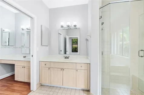 1256 S Manor Drive S Weston FL 33326