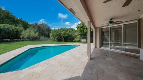 1256 S Manor Drive S Weston FL 33326