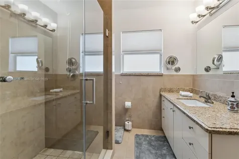 7611 Miami View Drive North Bay Village FL 33141
