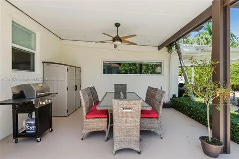 7611 Miami View Drive North Bay Village FL 33141