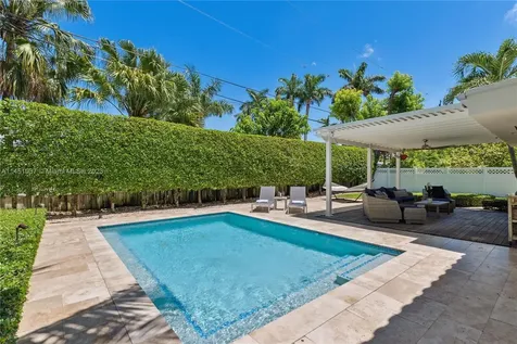 7611 Miami View Drive North Bay Village FL 33141