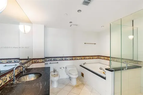 520 West Avenue Miami Beach FL 33139