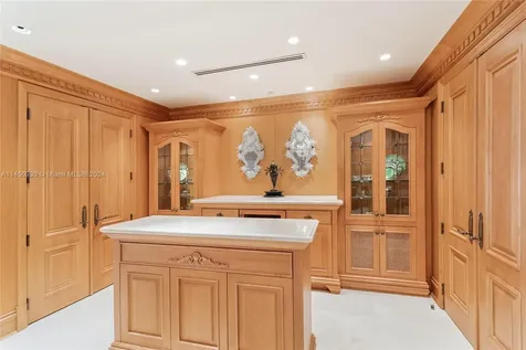 16047 Collins Avenue Sunny Isles Beach FL 33160
