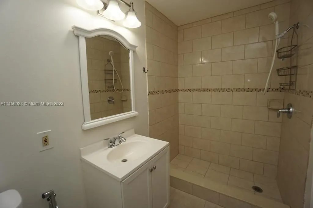 2667 NW 33rd Street Fort Lauderdale FL 33309