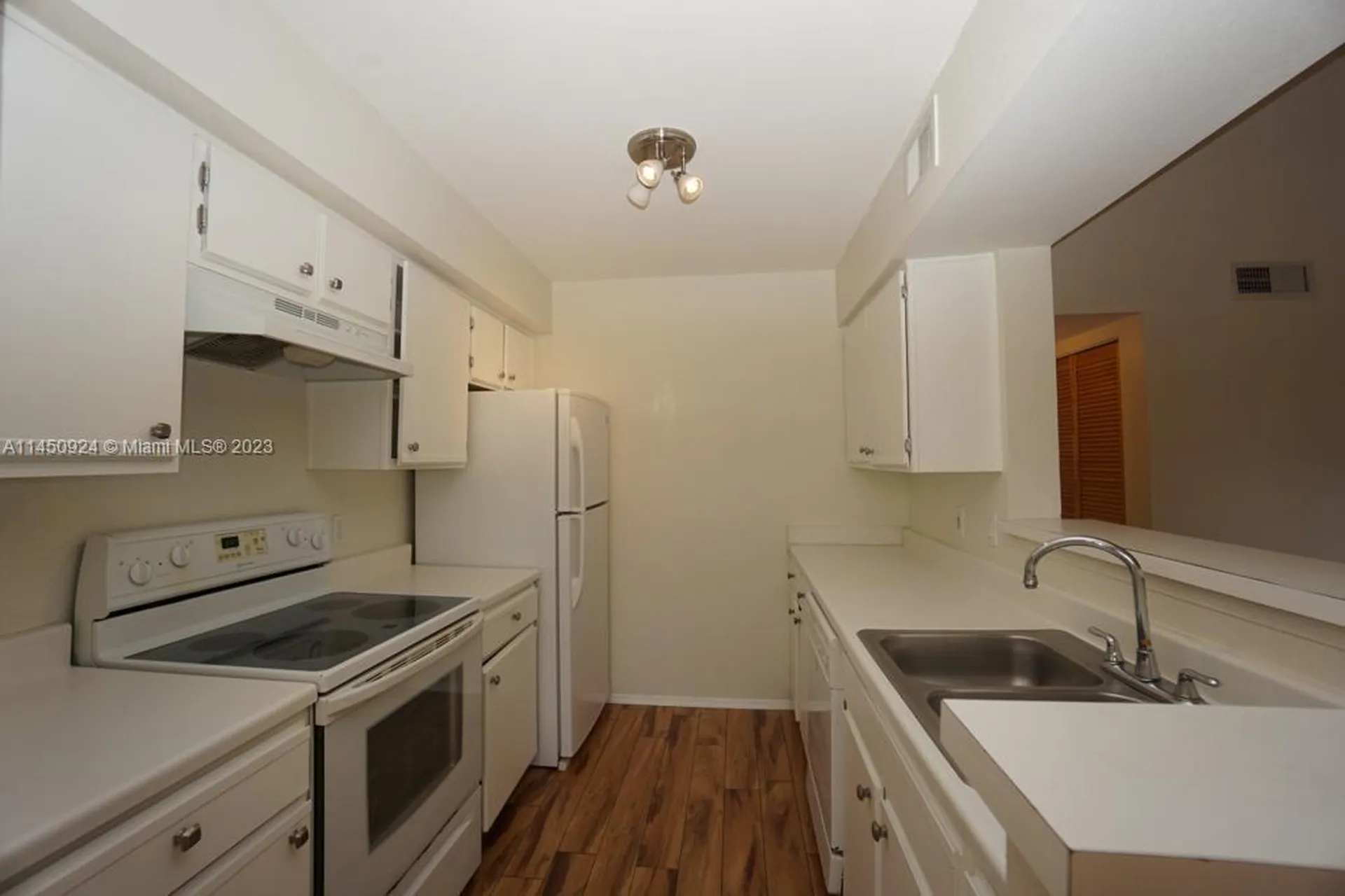2667 NW 33rd Street Fort Lauderdale FL 33309