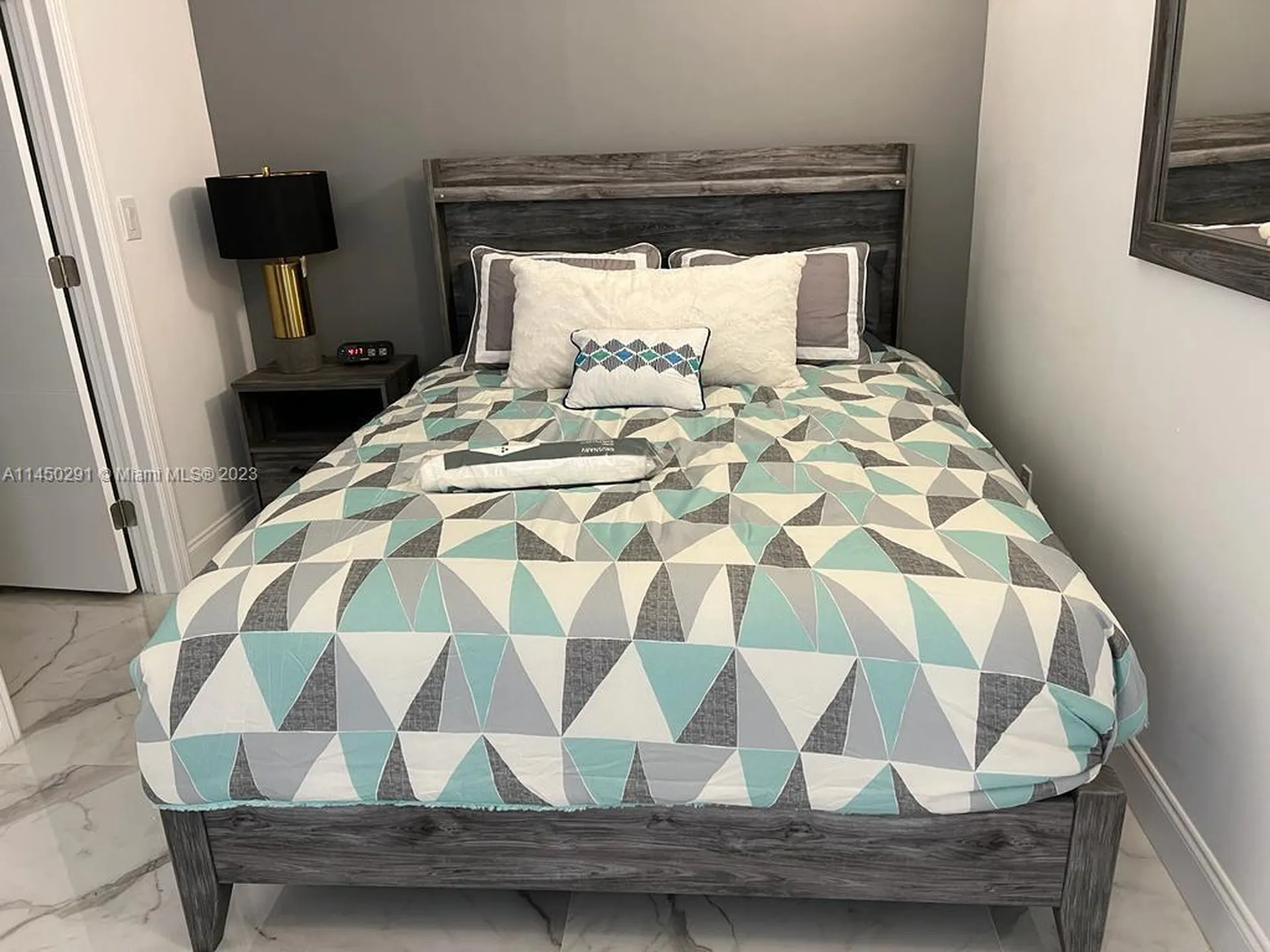 3725 S Ocean Drive Hollywood FL 33019