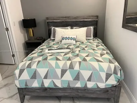 3725 S Ocean Drive Hollywood FL 33019