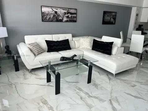 3725 S Ocean Drive Hollywood FL 33019