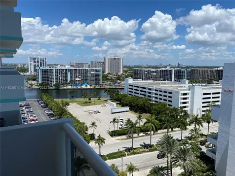 3725 S Ocean Drive Hollywood FL 33019