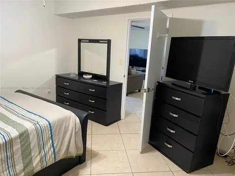 3725 S Ocean Drive Hollywood FL 33019