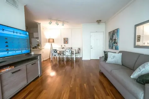 17145 N Bay Road Sunny Isles Beach FL 33160