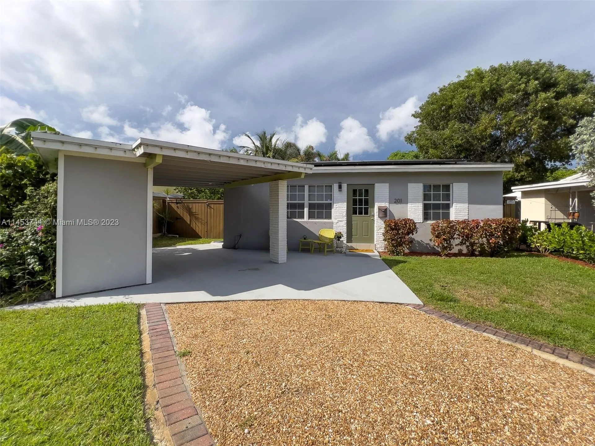 201 NE 16th Court Fort Lauderdale FL 33305
