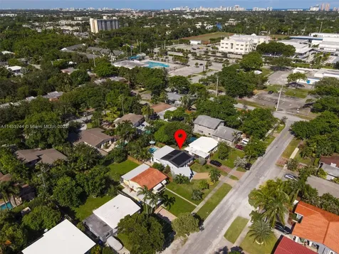 201 NE 16th Court Fort Lauderdale FL 33305
