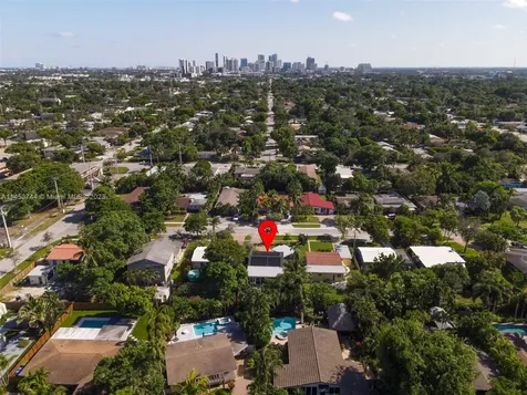 201 NE 16th Court Fort Lauderdale FL 33305