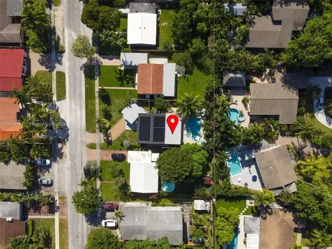 201 NE 16th Court Fort Lauderdale FL 33305