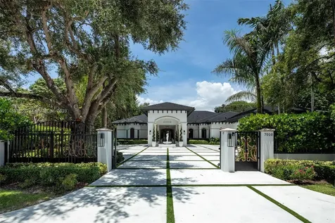 7010 SW 71st Court Miami FL 33143