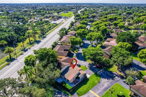 6701 SW 127th Place Miami FL 33183