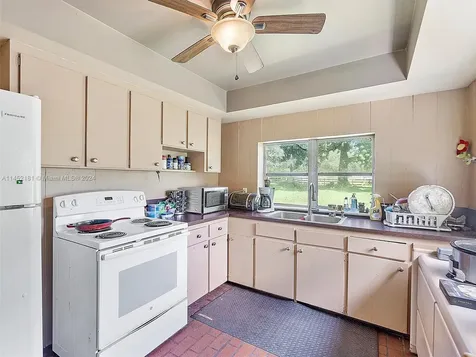 14490 Stirling Road Southwest Ranches FL 33330