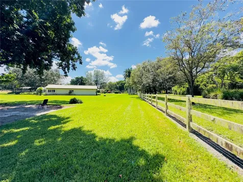 14490 Stirling Road Southwest Ranches FL 33330