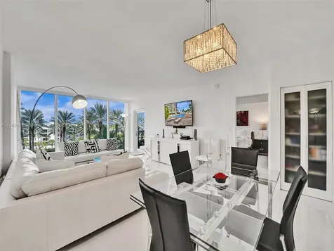 10275 Collins Avenue Bal Harbour FL 33154