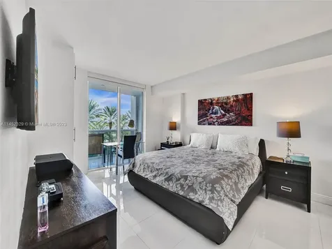 10275 Collins Avenue Bal Harbour FL 33154