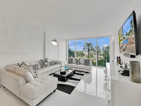 10275 Collins Avenue Bal Harbour FL 33154