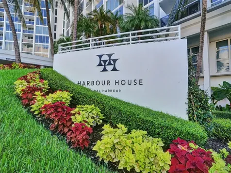 10275 Collins Avenue Bal Harbour FL 33154