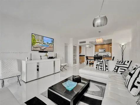 10275 Collins Avenue Bal Harbour FL 33154