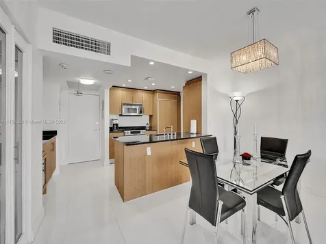 10275 Collins Avenue Bal Harbour FL 33154
