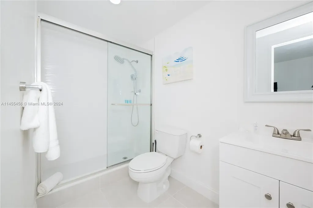 3801 S Ocean Drive Hollywood FL 33019