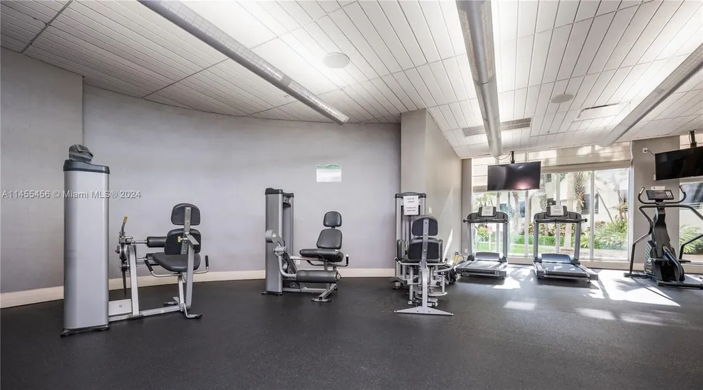 3801 S Ocean Drive Hollywood FL 33019