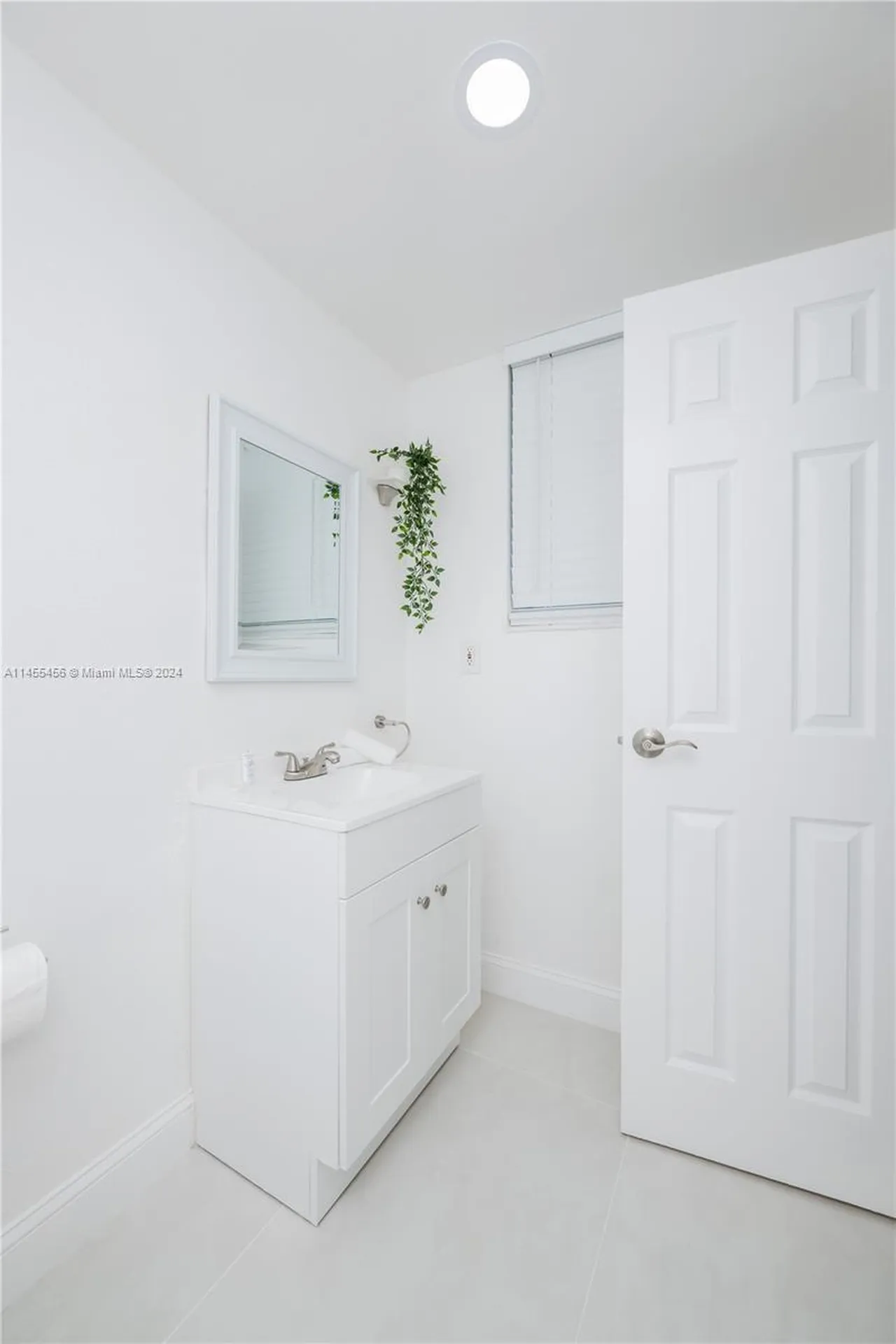 3801 S Ocean Drive Hollywood FL 33019