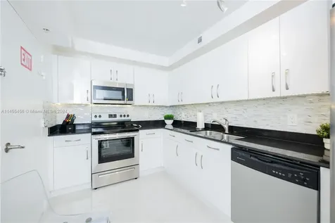 3801 S Ocean Drive Hollywood FL 33019