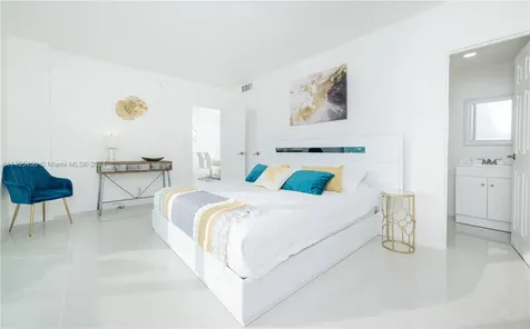 3801 S Ocean Drive Hollywood FL 33019