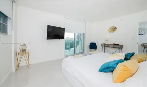 3801 S Ocean Drive Hollywood FL 33019
