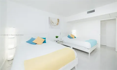 3801 S Ocean Drive Hollywood FL 33019