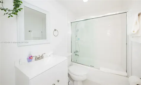 3801 S Ocean Drive Hollywood FL 33019