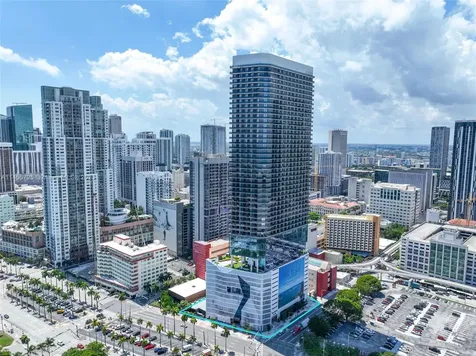 398 NE 5th Street Miami FL 33132