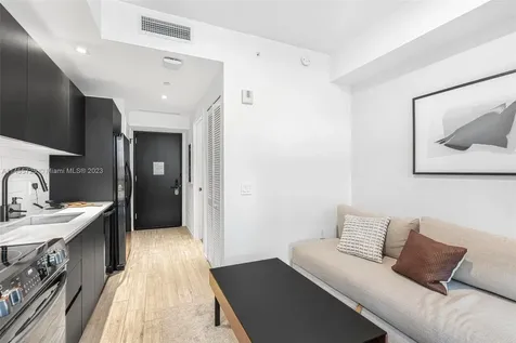 398 NE 5th Street Miami FL 33132